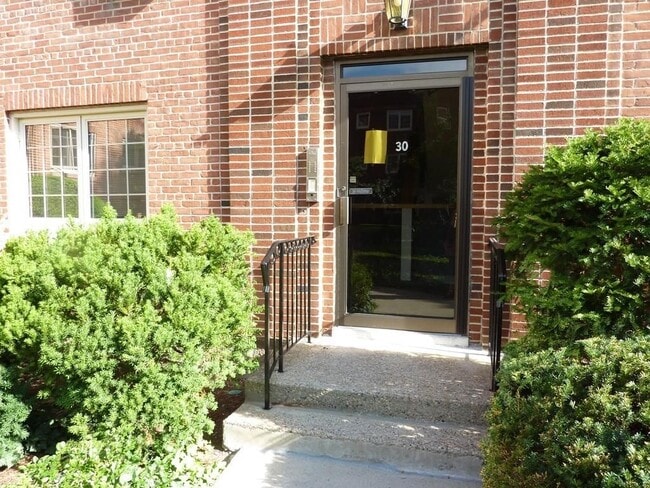 Photo - 32 Saint Paul St Unit 6
