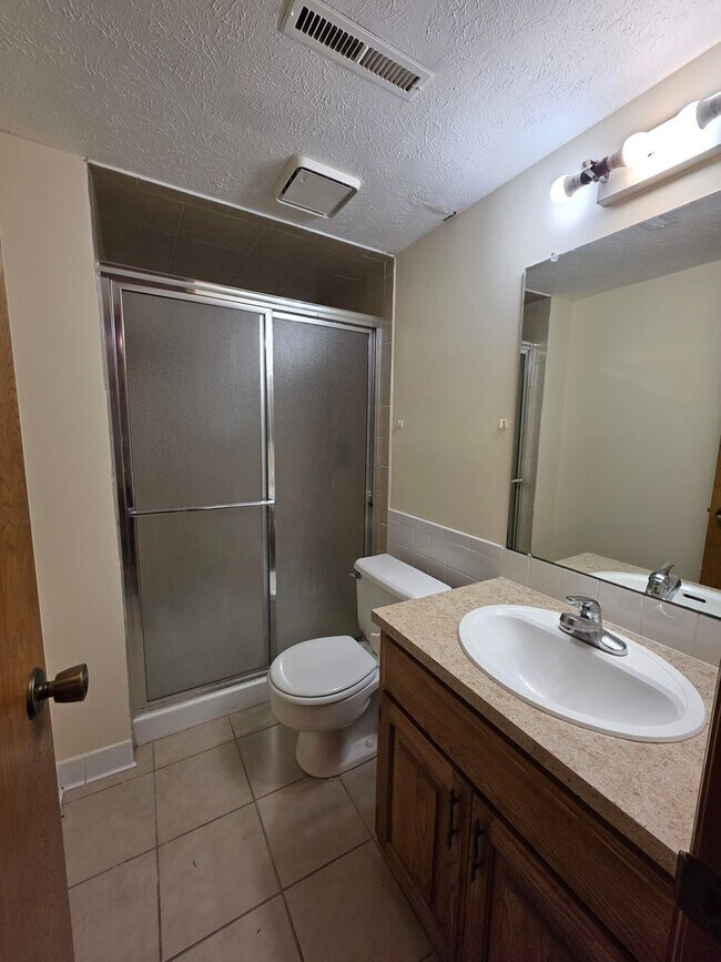 Photo - Lamplighter 1 Unidad 103