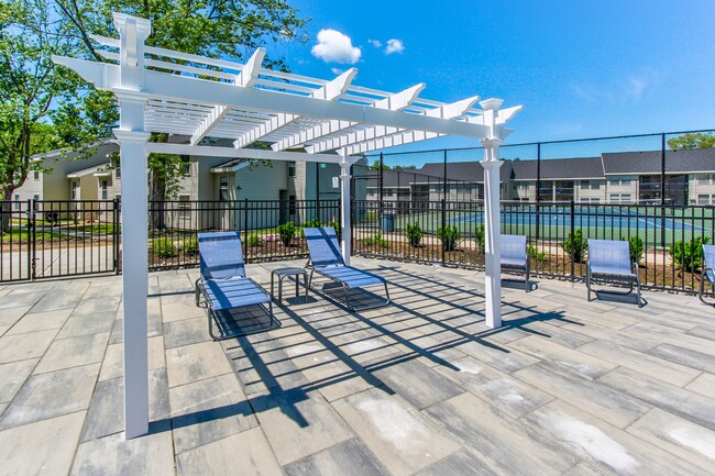 Colonie East Apartments