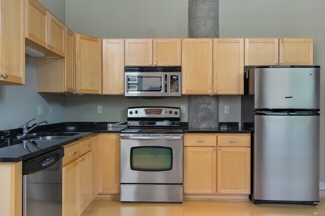 Photo - 521 S 7th St Unit 204