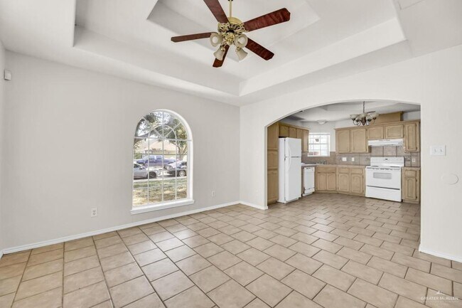 12 Agua Fina Ave Unit 2