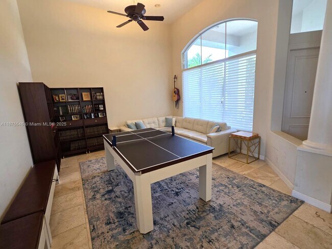 Photo - 7030 Islegrove Pl