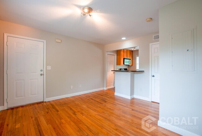 Photo - 190 Kirkwood Rd NE Unit B4