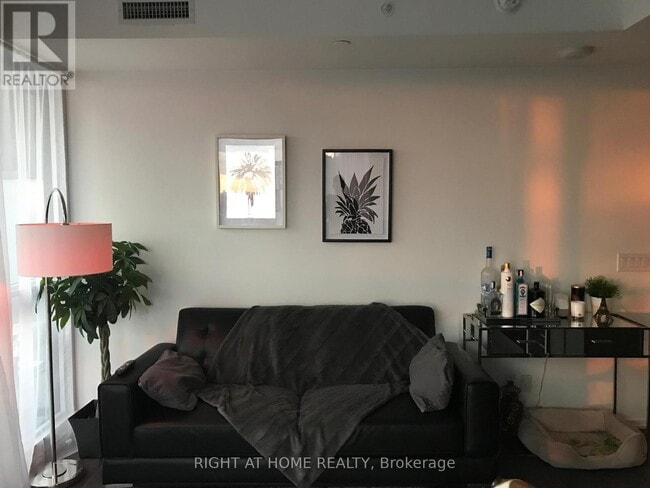 Photo - 70 Temperance St Unit 3015