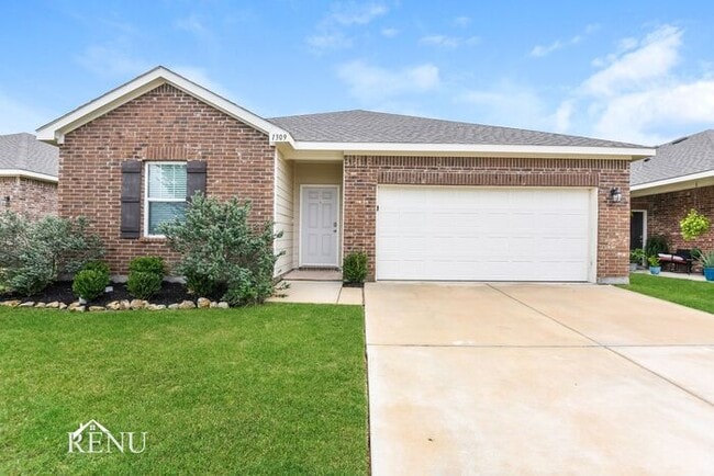 Building Photo - 1309 Escondido Dr