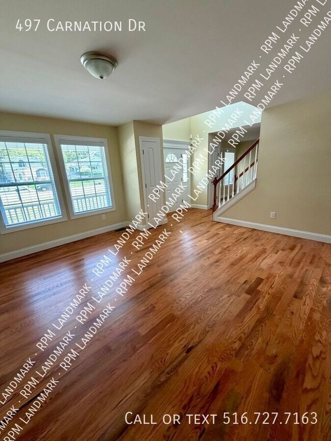 Photo - 497 Carnation Dr