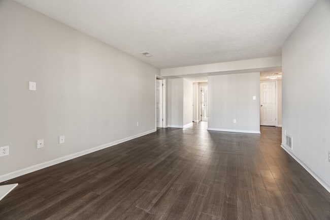 Mallard Bay Apartments