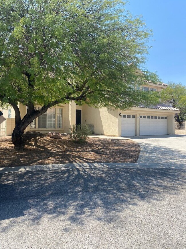 Photo - 6325 N Juliano Rd