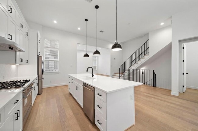 Photo - 1819 Prospect St