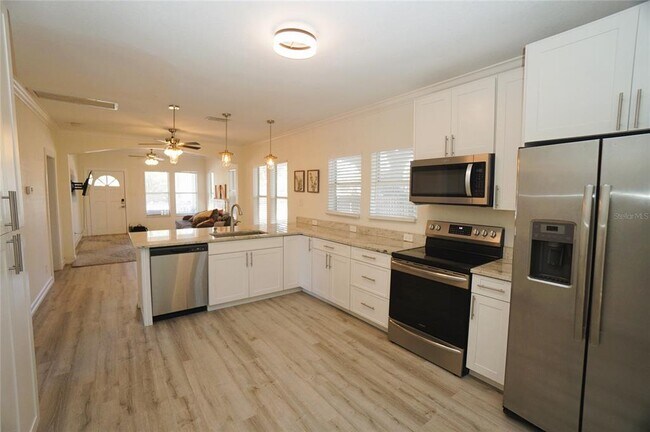 Photo - 2511 W Fig St