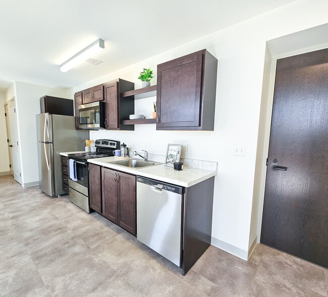 Photo - Academy Manor