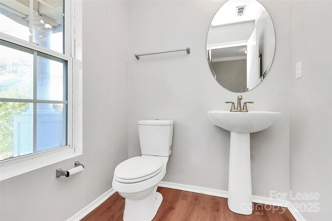 Photo - 15611 Normans Landing Dr