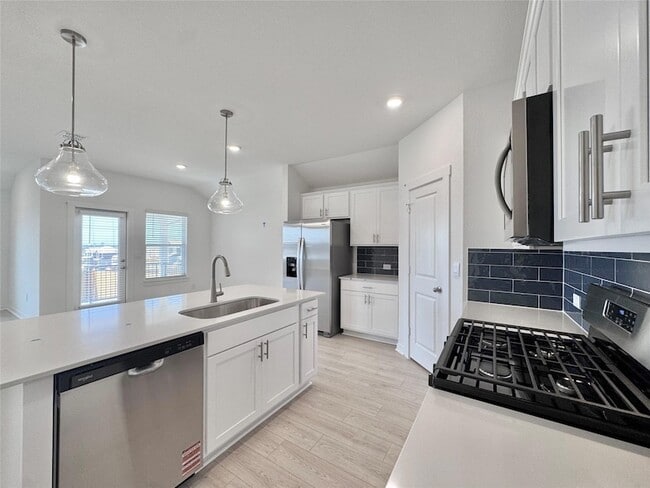 Photo - 1821 Lazy Acrs St