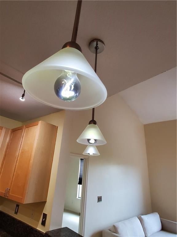 Photo - 400 17th St NW