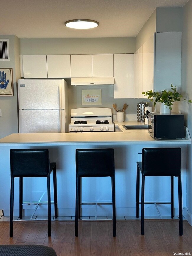 Photo - 170 W Broadway Unidad 3I