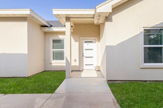 1801 Atrium Place Dr