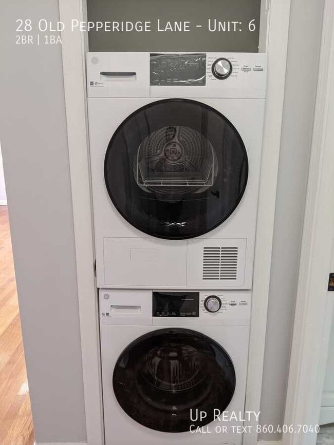 Photo - 28 Old Pepperidge Ln Unidad : 6