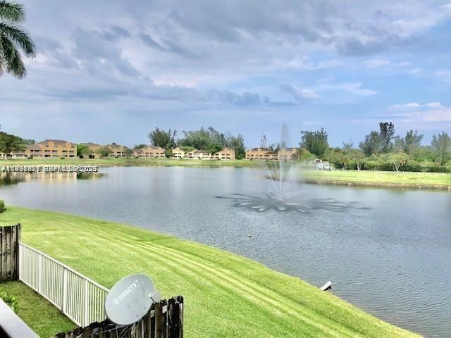 Building Photo - 5200 NW 31st Ave Unit 32