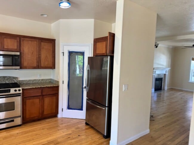 Photo - 1864 Gabriel Way