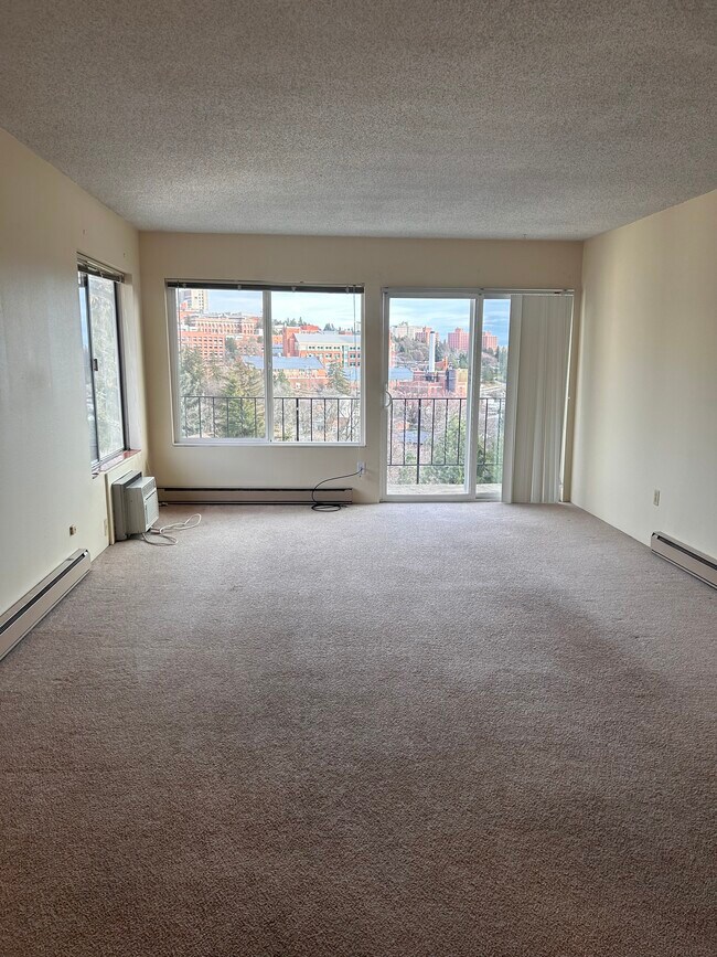 Photo - College Hill Apartments