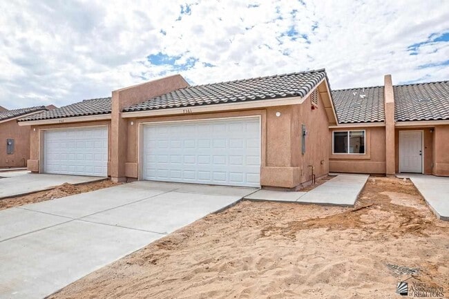 Building Photo - 7361 E 38th Ln Rental