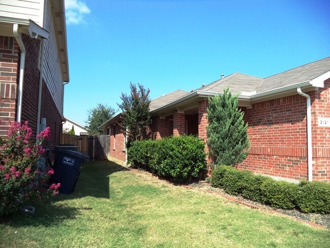 Photo - 2121 Ingrid Ln