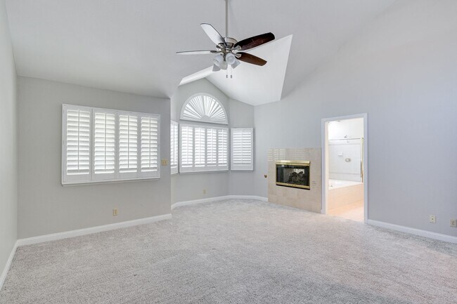 Photo - Luxury Meets Comfort in This Beautiful 4-Bedroom Retreat