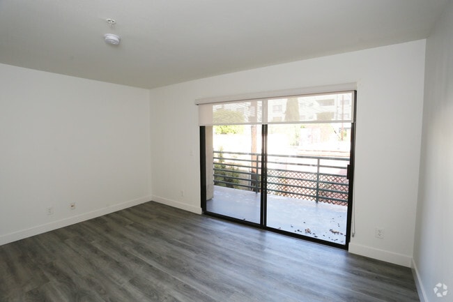 2BR, 2BA-Bedroom