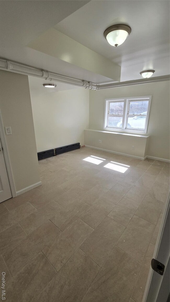 Building Photo - 48 N Fulton Ave Unit Ground Floor