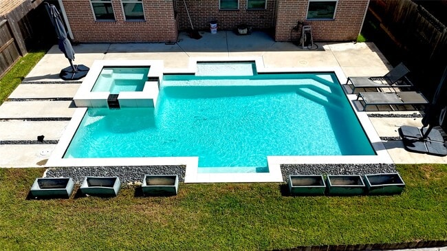 Photo - 24531 Via Salerno Ct