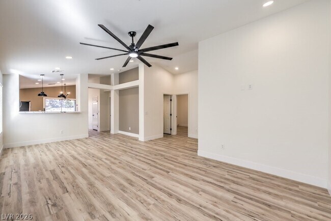 Photo - 3227 Velvet Rose St