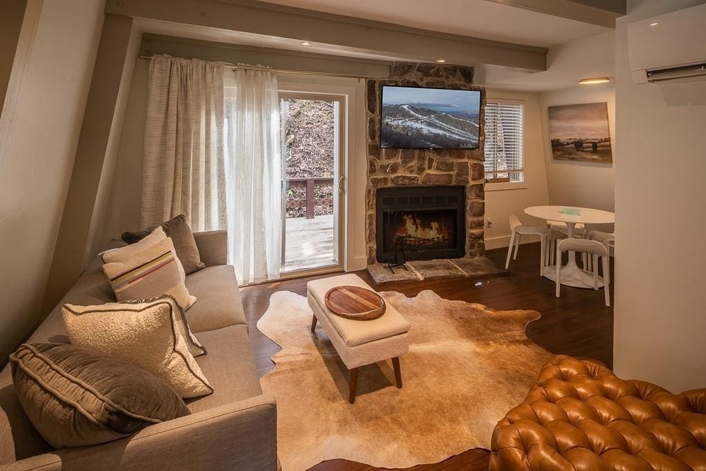Photo - 58 Creekside Dr (Banner Elk, NC)