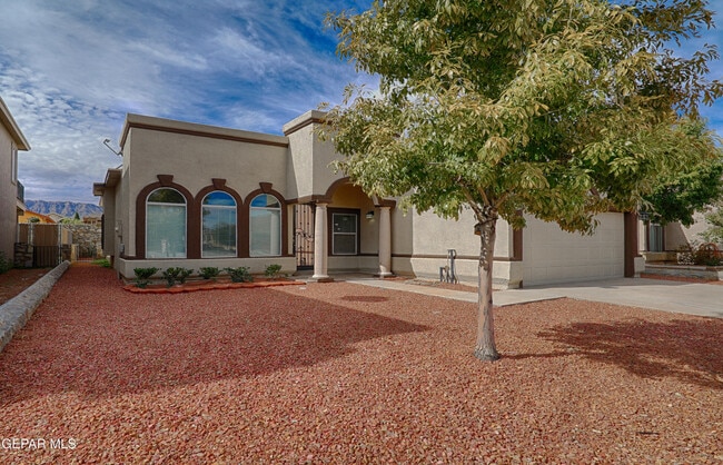 Building Photo - 11265 Acoma St Rental