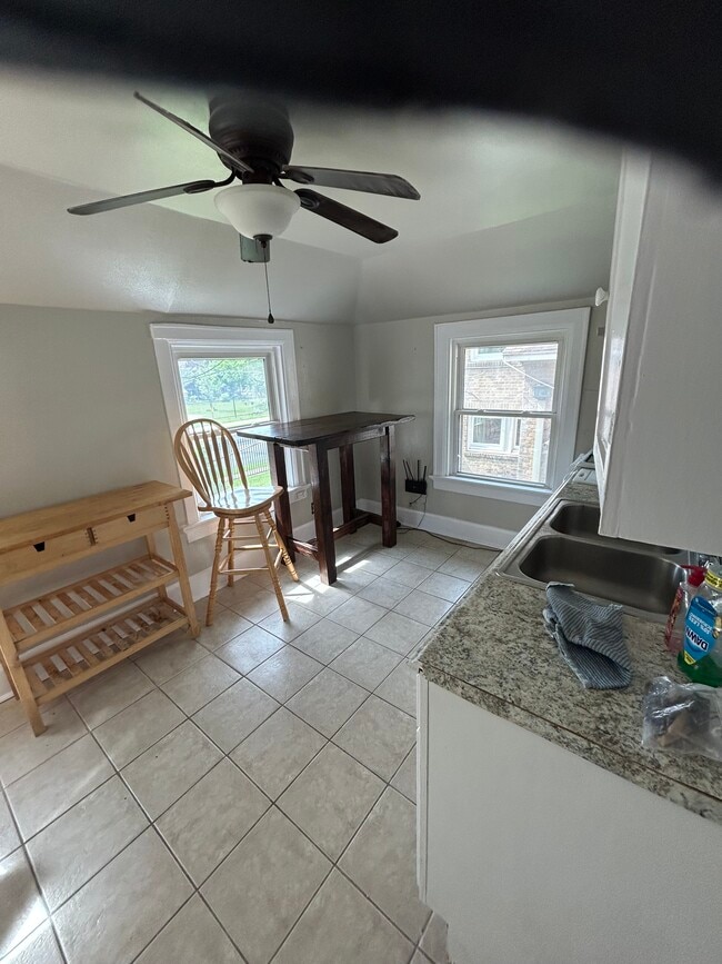 Photo - 3404 Austin St Unit Church Garage Apt