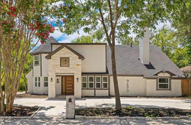 Building Photo - 9690 Fallbrook Dr