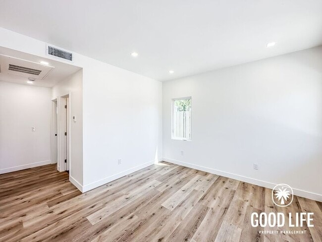Photo - 3584 Hatteras Ave Unit 102