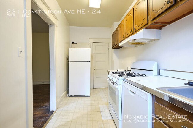 Photo - 221 Constitution Ave. NW Unidad #24