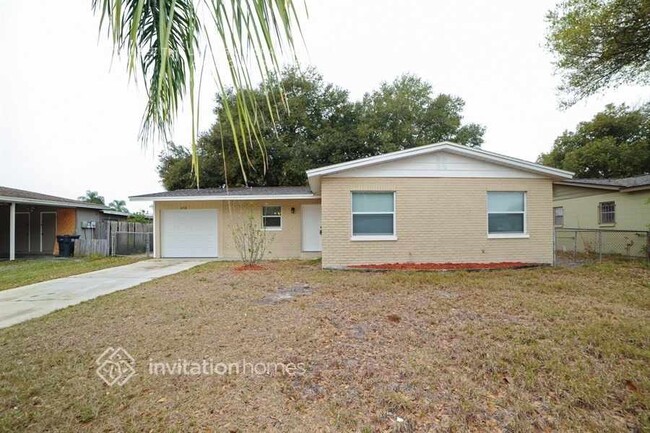 Building Photo - 6418 Amundson St Rental