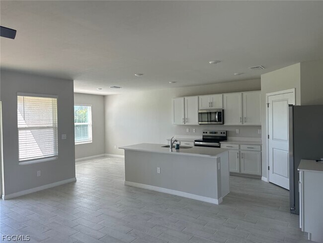 Photo - 522 NW 7th St