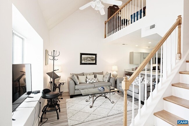 Photo - 11 WATERWHEEL Ct