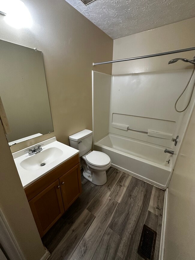 Photo - 4850 National Rd Unit 1A