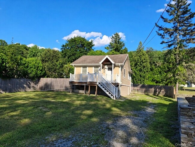 Building Photo - 1144 Peekskill Hollow Rd