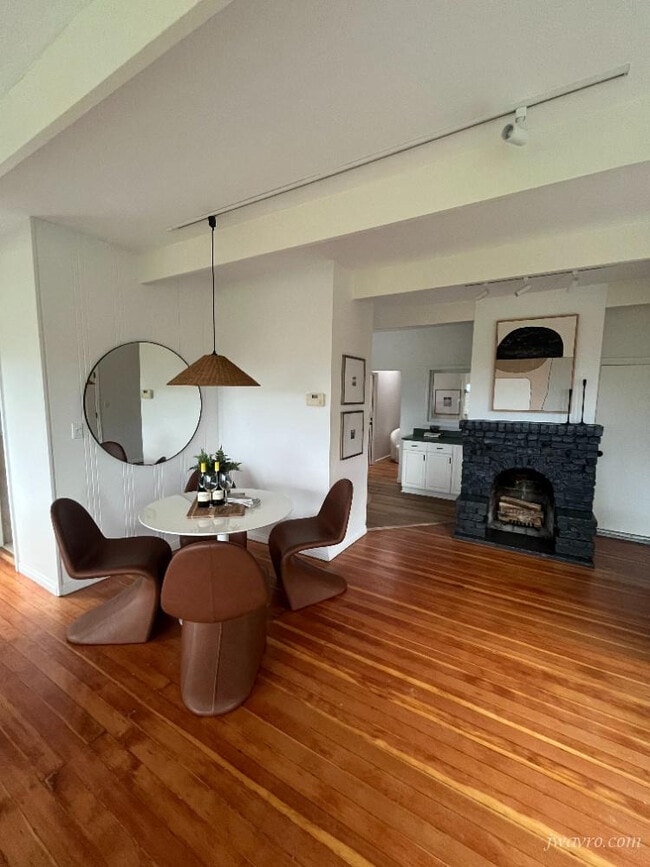 Photo - 296 Scenic Rd