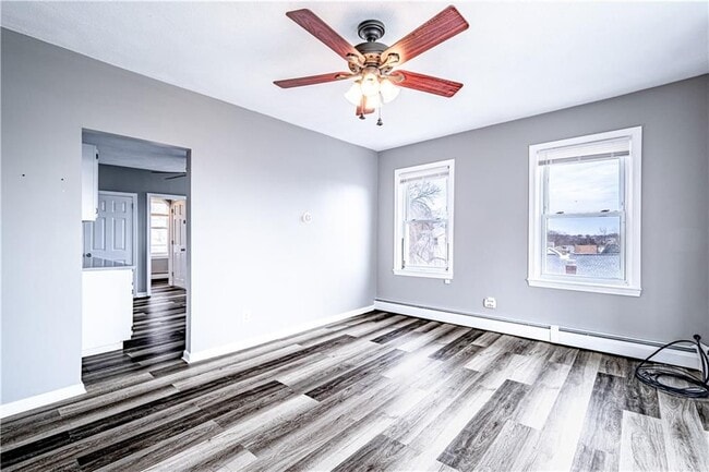 Photo - 216 Maplewood Ave