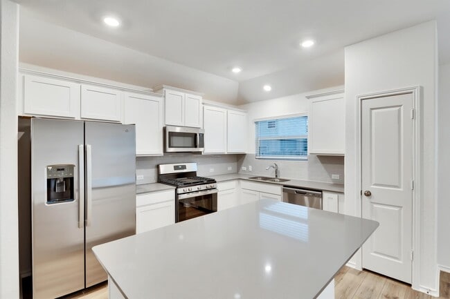 Photo - 113 River Rise Rd