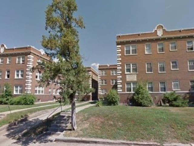 Building Photo - Chamberlain Apartments