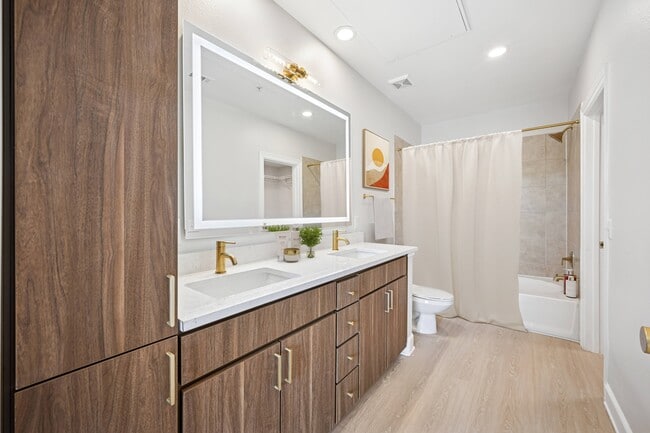 4550 Cherry Creek