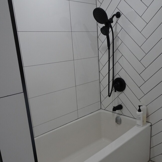 Photo - 1356 Charles Dr Unit 3