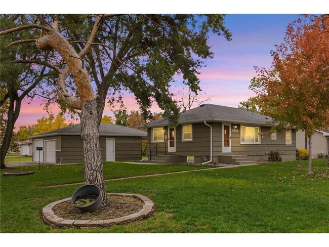 Photo - Spacious 4BR Home in Brooklyn Park – Huge Basement & New Appliances!