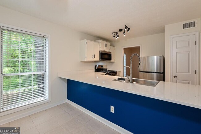 Photo - 201 Lenox Way NE Unit 201